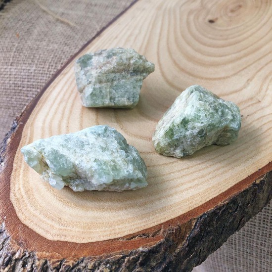 İşlenmemiş Doğal Ham Yeşil Akuamarin Taşı ( 5 CM) Doğal Taş Mineral